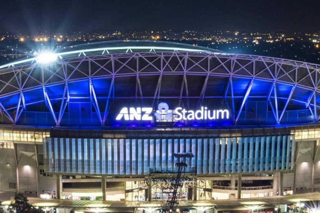 Deluxe Ensuite Double - Nearby Universities - Seconds To Famous Eateries Sydney